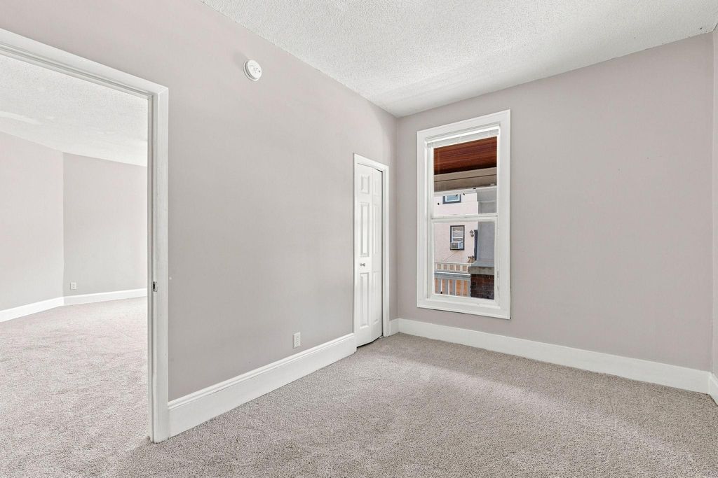 2410 James Avenue N, Minneapolis, MN 55411 — photo 5