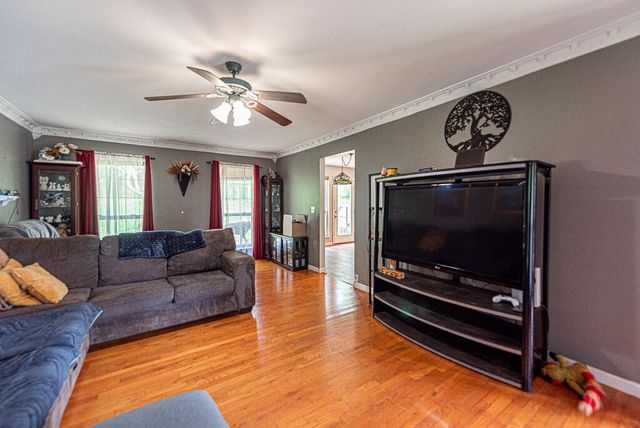 359 County Road 675, Athens, TN 37303