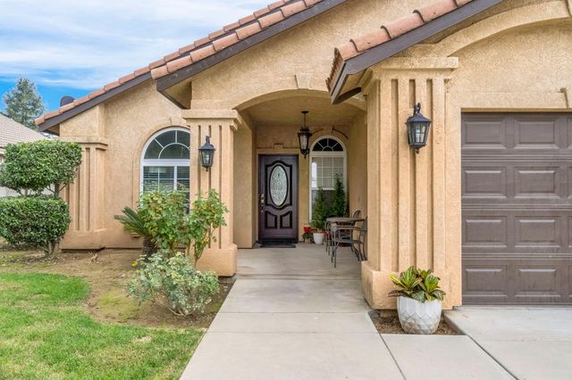 2634 Marie Drive, Madera, CA 93637