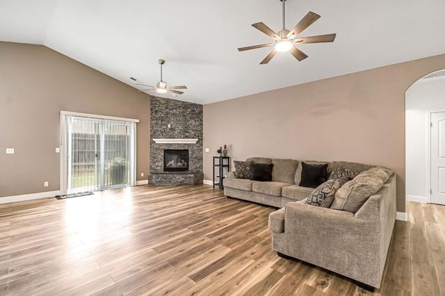 2634 Marie Drive, Madera, CA 93637