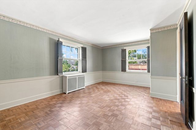 432 N Ashland Avenue, Park Ridge, IL 60068