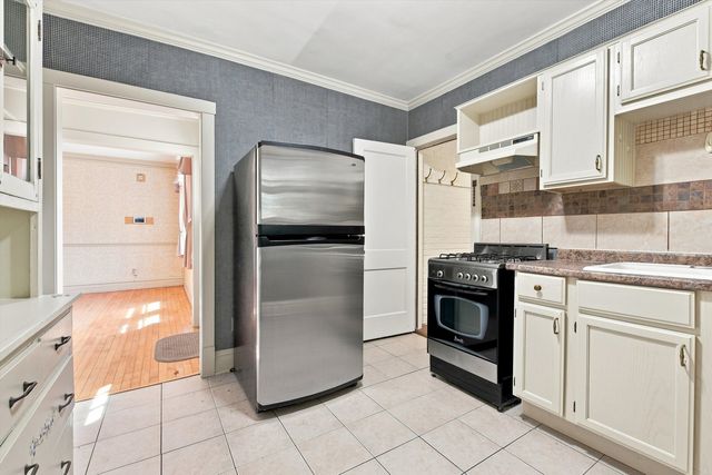432 N Ashland Avenue, Park Ridge, IL 60068