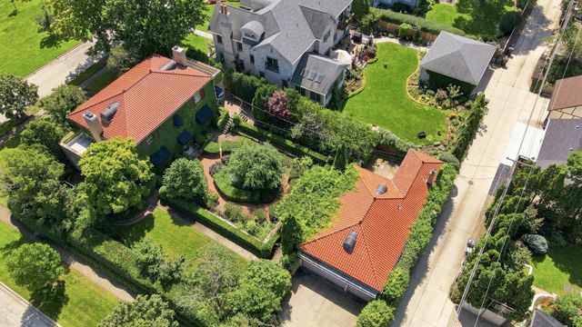432 N Ashland Avenue, Park Ridge, IL 60068