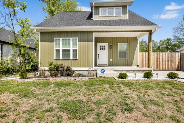 795 19th Ave, W, Springfield, TN 37172