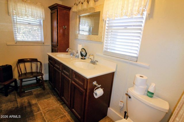 267 E NORTH Street, Globe, AZ 85501