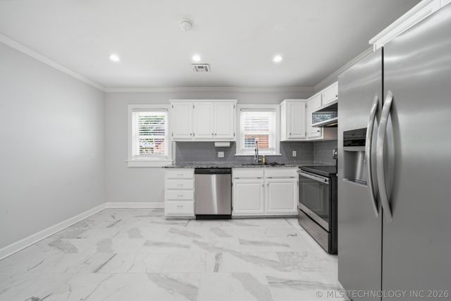 1240 S Birmingham Avenue, Tulsa, OK 74104