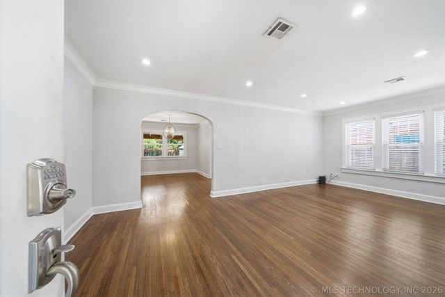 1240 S Birmingham Avenue, Tulsa, OK 74104