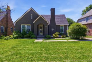 1240 S Birmingham Avenue, Tulsa, OK 74104