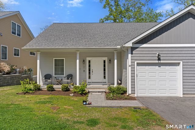 20 Sallys Way 20, Shelton, CT 06484