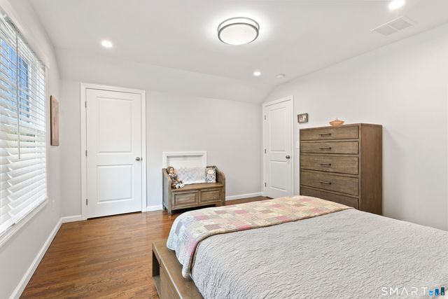 20 Sallys Way 20, Shelton, CT 06484