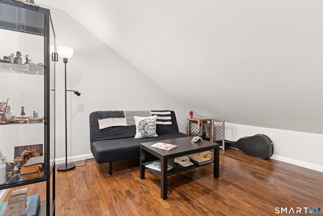 20 Sallys Way 20, Shelton, CT 06484