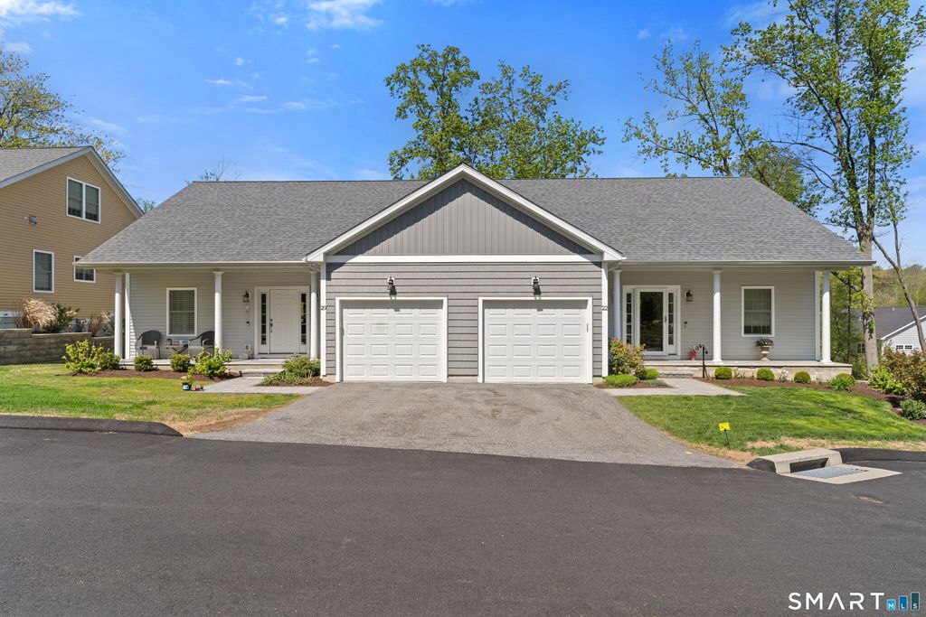 20 Sallys Way 20, Shelton, CT 06484