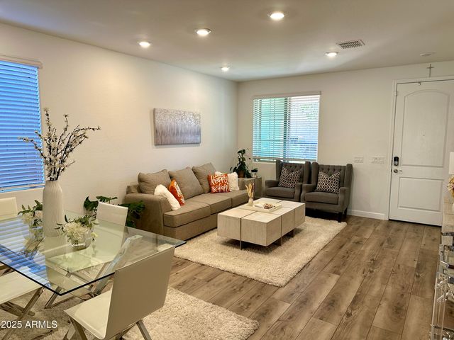 5604 S WARREN --, Mesa, AZ 85212