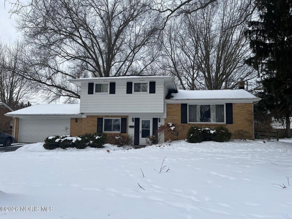 1716 Glen Ellyn Drive, Toledo, OH 43614