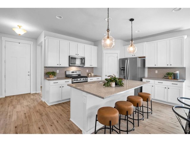 2104 Gather Ct, Windsor, CO 80550