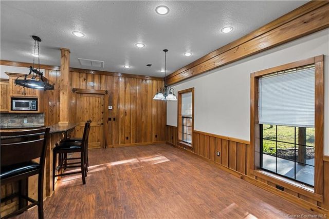 569 N Smokey Cove Road, Singer, LA 70660