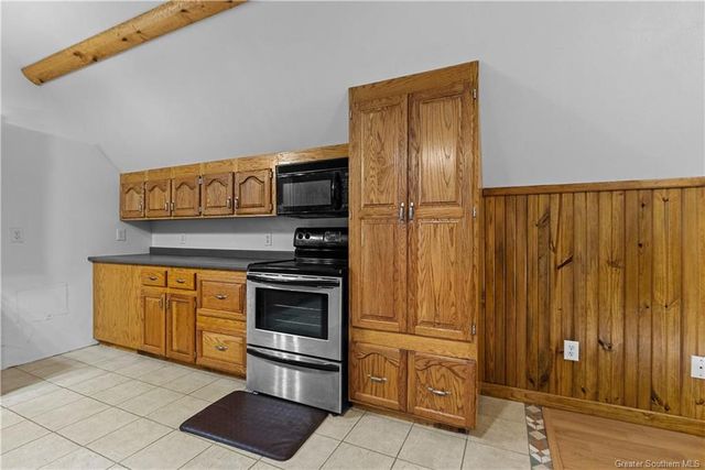 569 N Smokey Cove Road, Singer, LA 70660