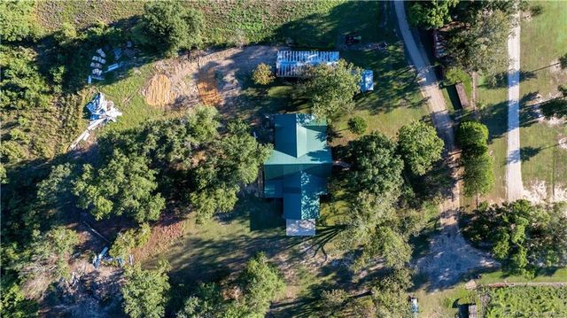 569 N Smokey Cove Road, Singer, LA 70660