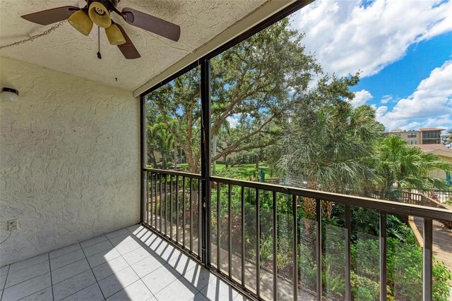 515 30TH AVENUE W H201, Bradenton, FL 34205