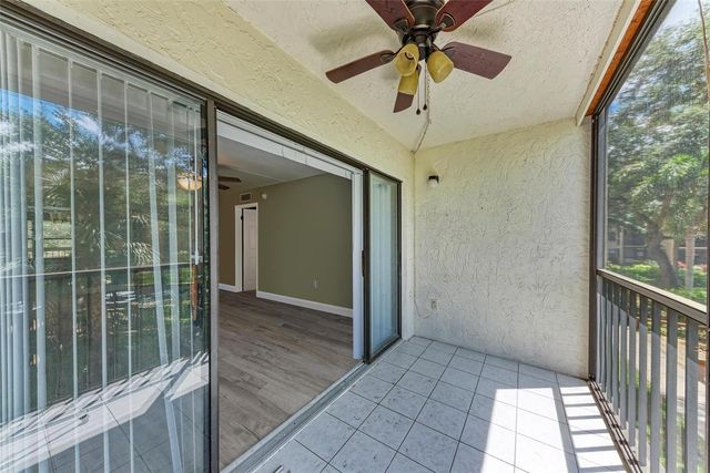 515 30TH AVENUE W H201, Bradenton, FL 34205