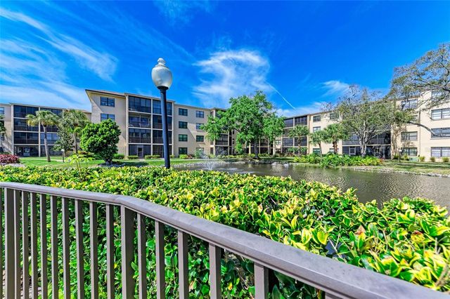 515 30TH AVENUE W H201, Bradenton, FL 34205