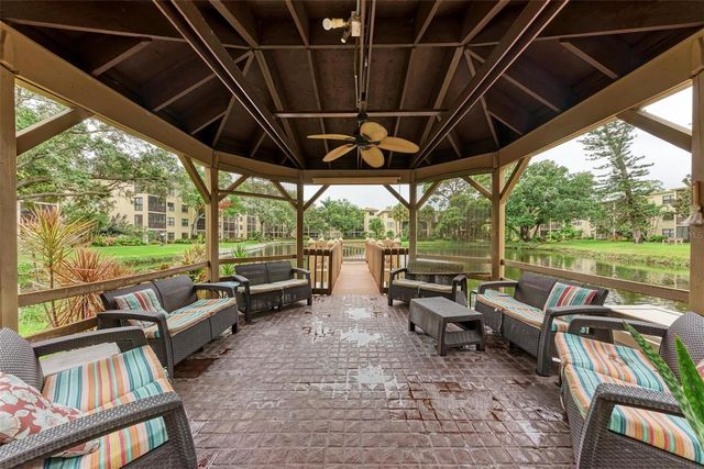 515 30TH AVENUE W H201, Bradenton, FL 34205