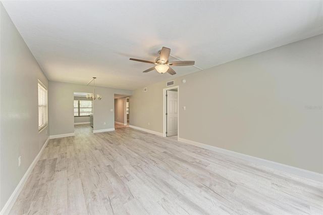 515 30TH AVENUE W H201, Bradenton, FL 34205