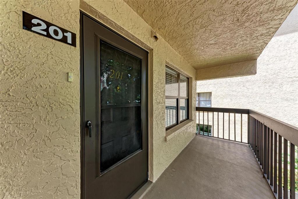 515 30TH AVENUE W H201, Bradenton, FL 34205