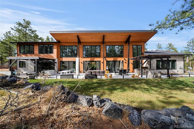 1188 Sky View Lane, Larkspur, CO 80118