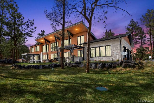 1188 Sky View Lane, Larkspur, CO 80118