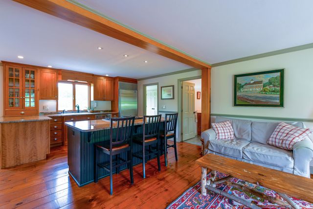5 Carol Lane, Meredith, NH 03253
