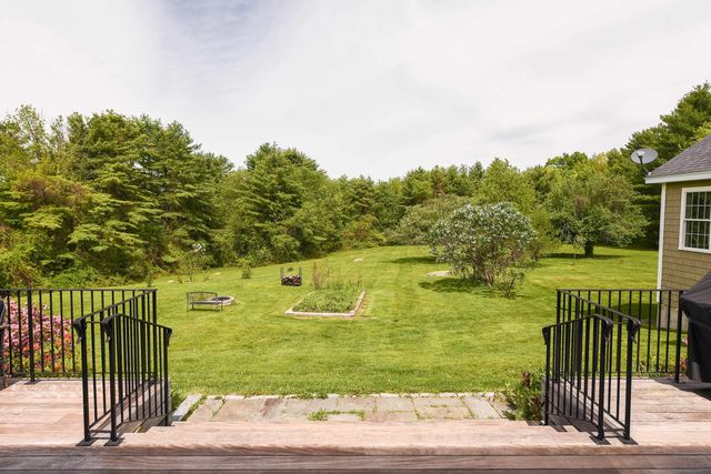 5 Carol Lane, Meredith, NH 03253