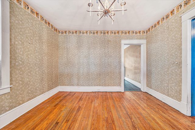 1844 Blenheim RD, Roanoke, VA 24015