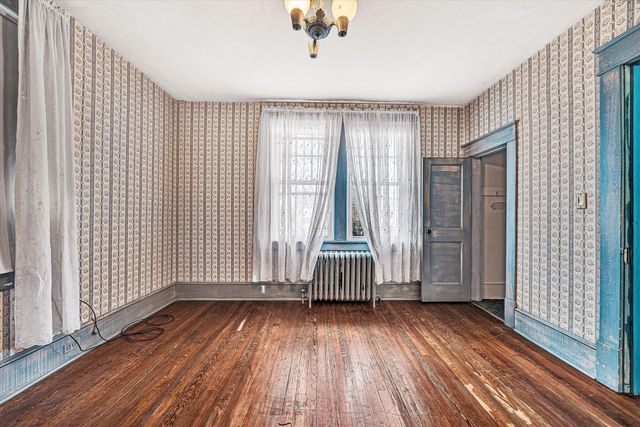 1844 Blenheim RD, Roanoke, VA 24015