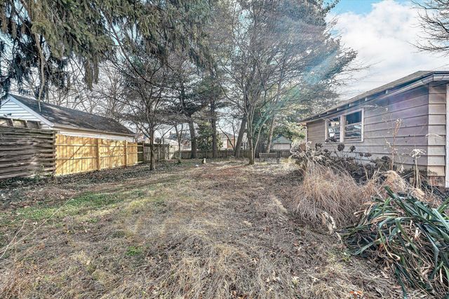 1844 Blenheim RD, Roanoke, VA 24015