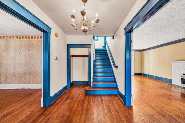 1844 Blenheim RD, Roanoke, VA 24015