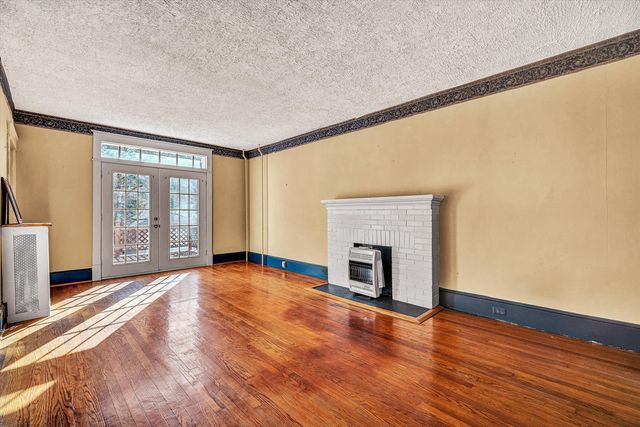 1844 Blenheim RD, Roanoke, VA 24015