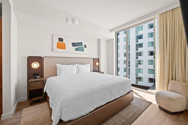 1611 SW 2nd Avenue 702, Miami, FL 33129