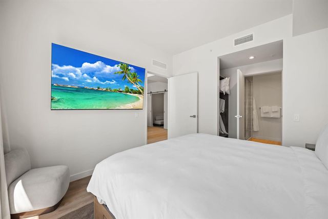 1611 SW 2nd Avenue 702, Miami, FL 33129