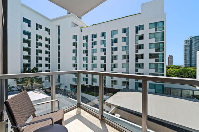 1611 SW 2nd Avenue 702, Miami, FL 33129