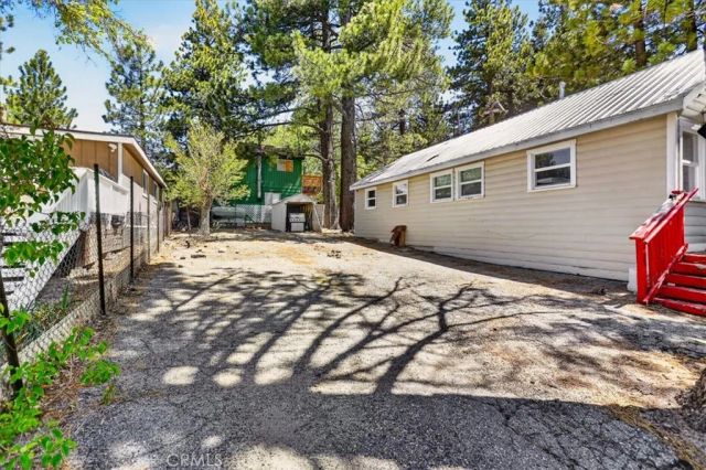 33424 Holcomb Creek Drive, Green Valley Lake, CA 92341