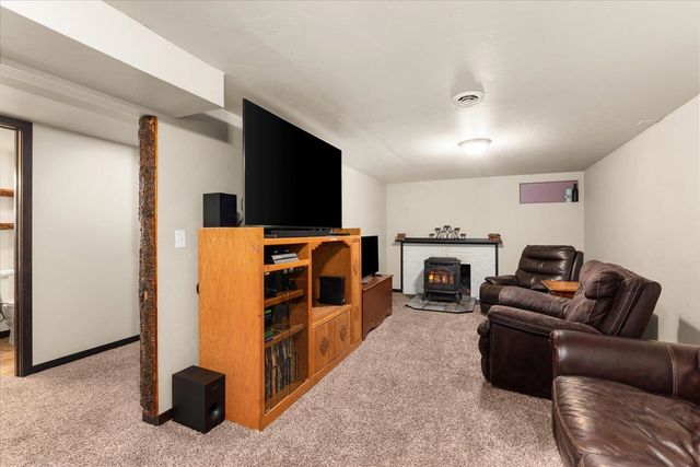 8504 E Mansfield Ave, Spokane, WA 99212