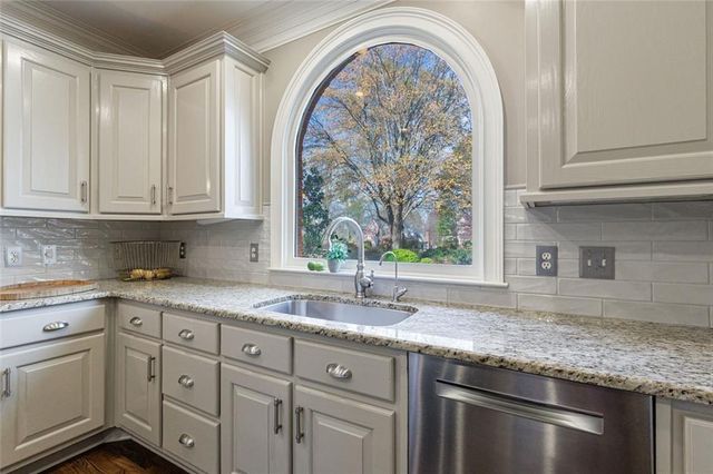 2706 Tarva Place, Duluth, GA 30097