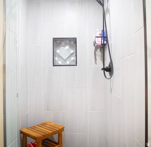 2178 W ARTHUR DR, West Jordan, UT 84084