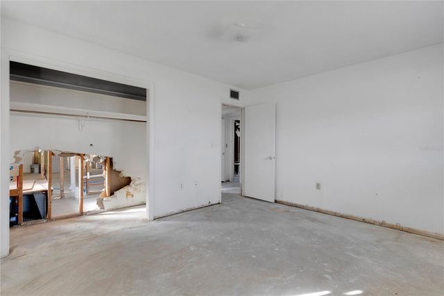 210 ALBEE ROAD W, Nokomis, FL 34275