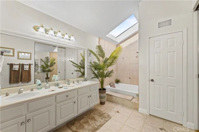 1153 N Outrigger, Anaheim, CA 92801