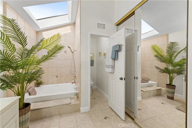 1153 N Outrigger, Anaheim, CA 92801