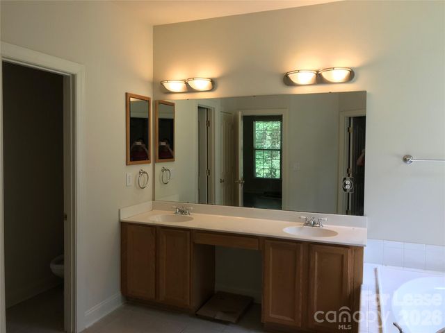 3400 Pasture View Court, Charlotte, NC 28269