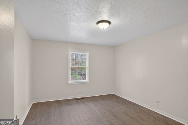 217 Little River Road, Carrollton, GA 30117