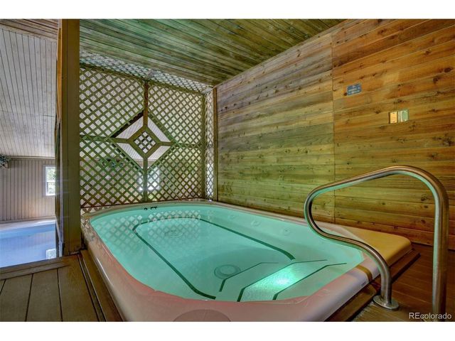 2100 Lodge Pole Cir A-G3, Silverthorne, CO 80498